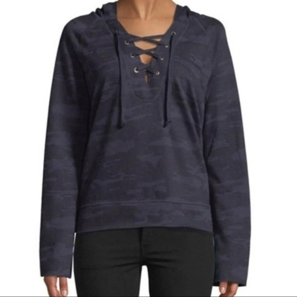 SANCTUARY Camo Print V Neck Lace-Up Pullover Sweatshirt Small Blue/Black